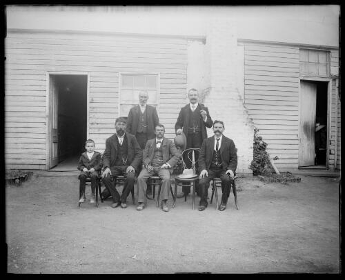 William Sibthorpe and four male guests outside the hotel? in Tumblong, New South Wales [picture] / Charles Gabriel