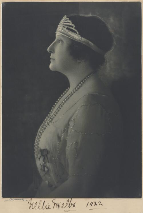 Nellie Melba, 1922 [picture] / Cazneaux