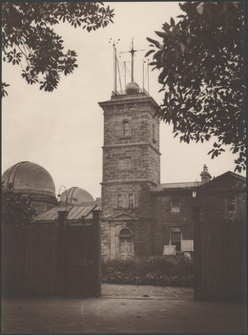 Sydney Observatory, approximately 1936 / Harold Cazneaux