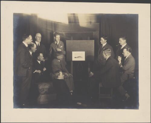 Members of the Camera Circle selecting prints, Sydney, approximately 1926