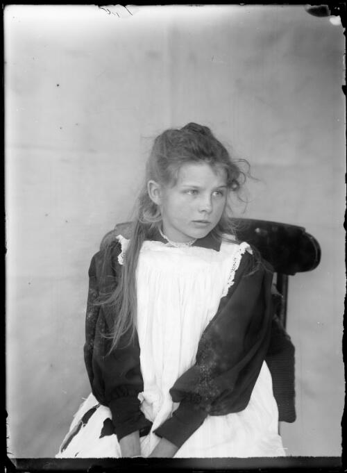 [Edith Honor Corkhill, aged 12?] [picture] / [William Henry Corkhill]