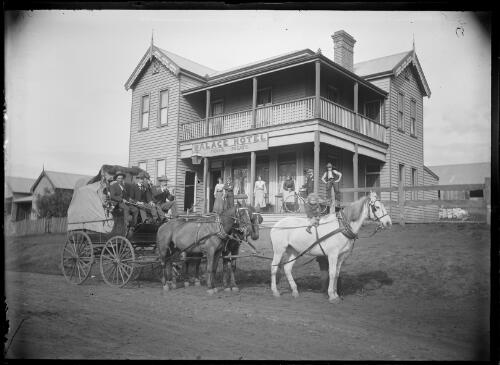 [Palace Hotel, now Dromedary Hotel, at Central Tilba] [picture] / [William Henry Corkhill]
