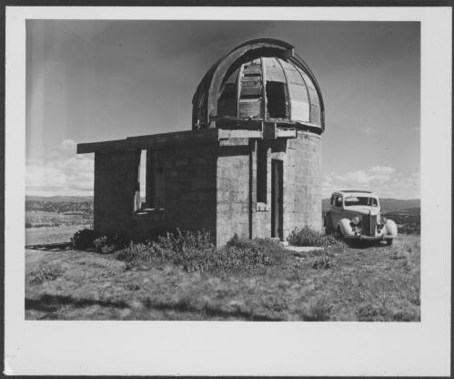 R.C. Strangman collection of photographic views of Canberra, 1930-1960 [picture]