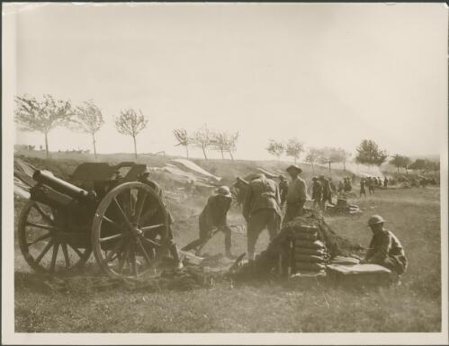 Australian Field Artillery unit operating a 4.5 inch Howitzer, Villers-Bretonneux, France  / R. C. Strangman