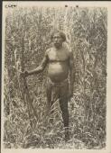 Aduru bowman, Papua New Guinea, ca. 1922, 2 [picture] / Frank Hurley
