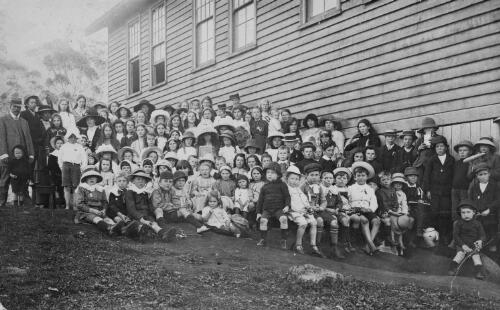Tilba school children.  Headmaster John O'Brien [picture]