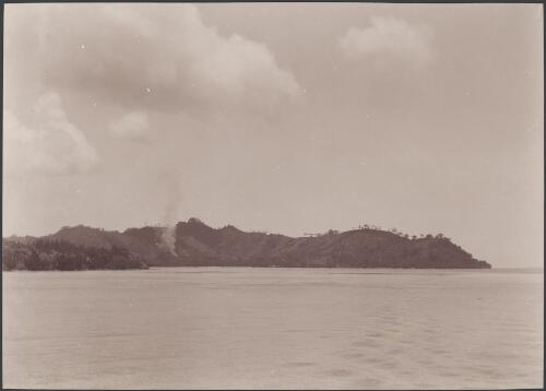The coast of Honggo viewed from Bungana, Solomon Islands, 1906 / J.W. Beattie