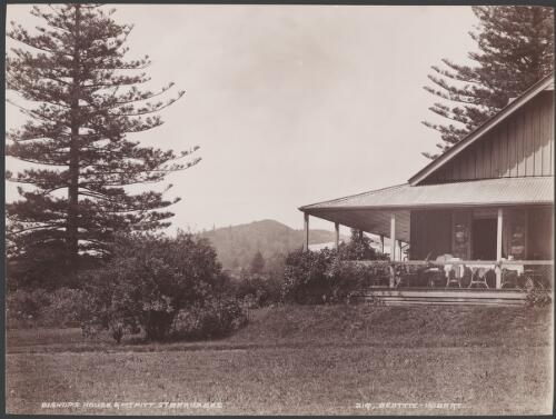 The bishops house at St. Barnabas, Mt. Pitt in background, Norfolk Island, 1906 / J.W. Beattie