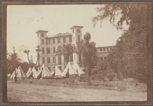 Army tents at the left wing of Gezirah Palace, No. 2 Australian General Hospital, Cairo, Egypt, 1915 / David Izatt