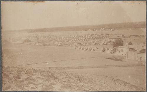 View of Mena camp near the pyramids, Giza, Egypt, 1915 / David Izatt