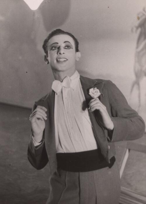 Martin Rubinstein in Le beau Danube, Borovansky Ballet, ca. 1946 [picture] / J. Stewart