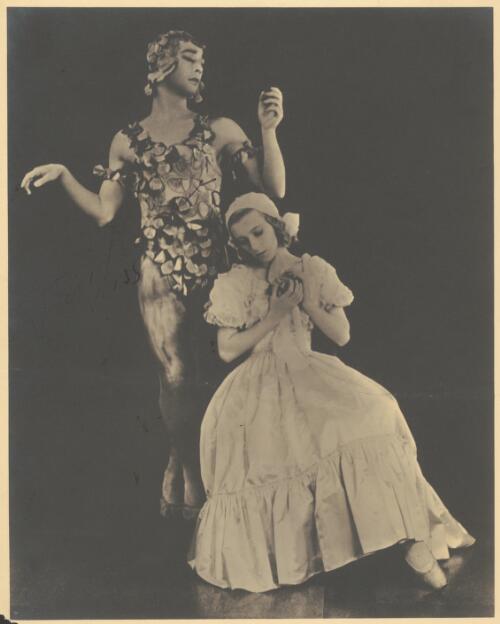 David Lichine and Tatiana Riabouchinska in Le spectre de la rose, Ballets Russes [picture] / S. Georges, London
