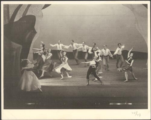 Anne MacKintosh as the Woman, Edouard Borovansky as the Man and dancers of the Borovansky Ballet in Fantasy on Grieg's Concerto in A minor [3] [picture] / [Hugh P. Hall]
