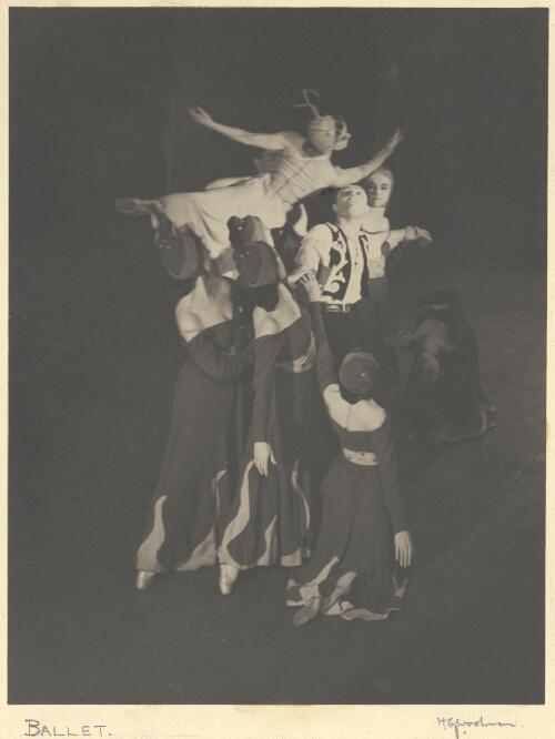 Edouard Borovansky as the Man, Dorothy Stevenson (lifted) as Desire and dancers of the Borovansky Ballet in Fantasy on Grieg's Concerto in A minor [picture] / H.G. Woolman?