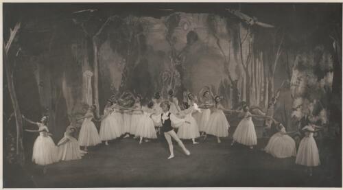 Dancers of Ballet Rambert in Les sylphides, Australian tour, 1947-1949 [picture] / Jean Stewart, Toorak