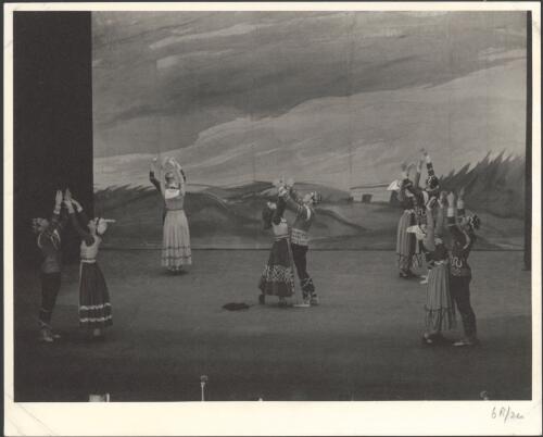 Dancers of the Borovansky Ballet in En Saga, 1941 [2] [picture] / Hugh P. Hall