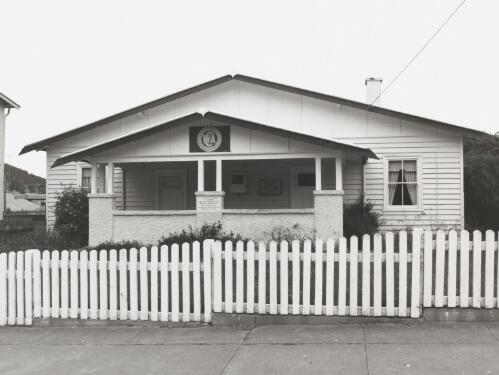 Braidwood NSW, 1994 : Country Women's Association Club House [picture] / Brendan Bell