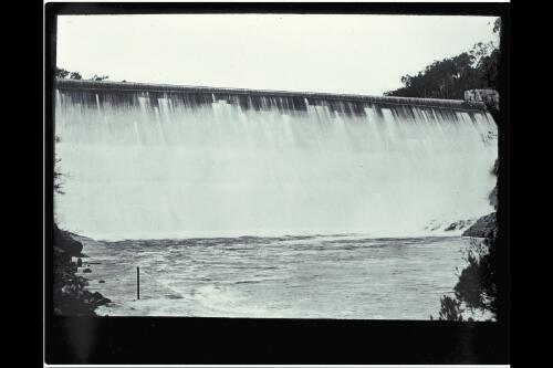 Wall of Cotter Dam [picture] / W.J. Mildenhall