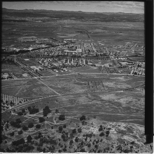 Aerial view of Barton and Kingston, 1945 [picture] / W.J. Mildenhall