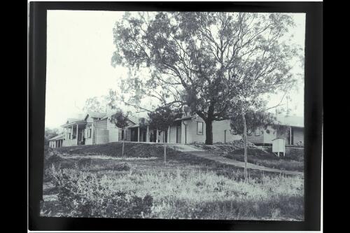 Bachelors' quarters at Acton, Canberra, ca. 1925, 1 [picture] / W.J. Mildenhall