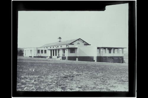 Telopea Park School [picture] / W.J. Mildenhall