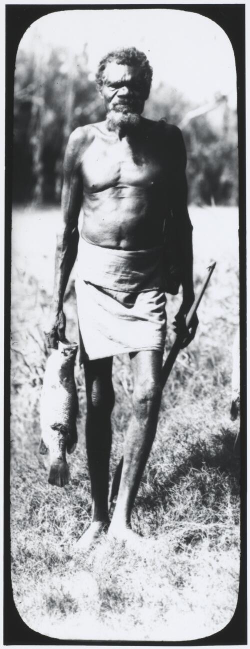 Unidentified Aborigine [picture] / W.J. Mildenhall