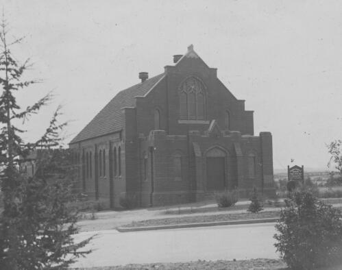 Baptist Church, Currie Crescent, Kingston [picture] / W.J. Mildenhall