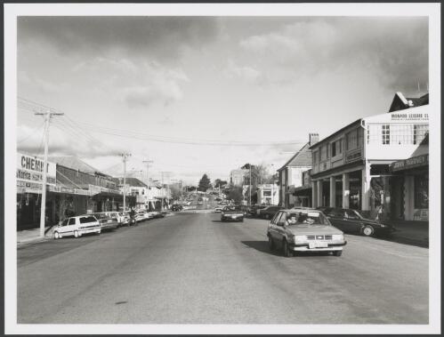Vale Street Cooma [picture] / Brendan Bell photographer