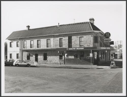 Cooma Hotel [picture] / Brendan Bell photographer