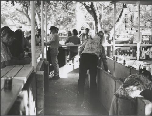 Racecourse bar, Kununurra. 1994 [picture] / Reg Alder