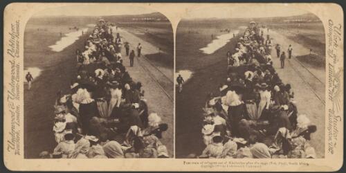 First train of refugees out of Kimberley after the siege, 22 February, South Africa,1900 [picture] / Underwood and Underwood