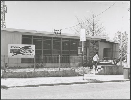 Wyndham Post Office and General Store. 1994 [picture] / Reg Alder
