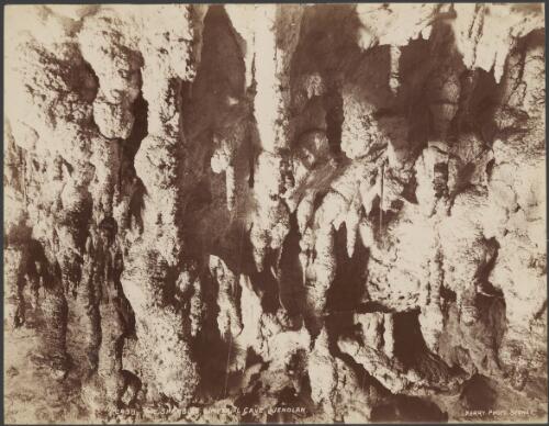 The Shambles, Imperial Cave, Jenolan Caves, New South Wales [picture] / Charles H. Kerry