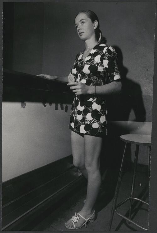 A barmaid in the Esplanade Hotel, Port Hedland, Western Australia, ca. 1972, 1 [picture] / Bruce Howard
