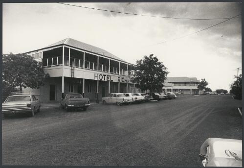 Hotel Richmond, Queensland, ca. 1972, 1 [picture] / Bruce Howard