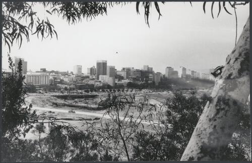 The Parmelia Hotel (on the left of the city view), Perth, Western Australia, ca. 1972 [picture] / Bruce Howard