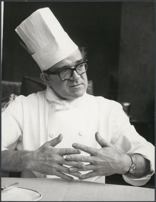 Bob Williams, chef of the Parmelia Hotel, Perth, Western Australia, ca. 1972, 1 [picture] / Bruce Howard