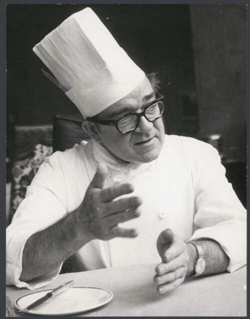 Bob Williams, chef of the Parmelia Hotel, Perth, Western Australia, ca. 1972, 4 [picture] / Bruce Howard