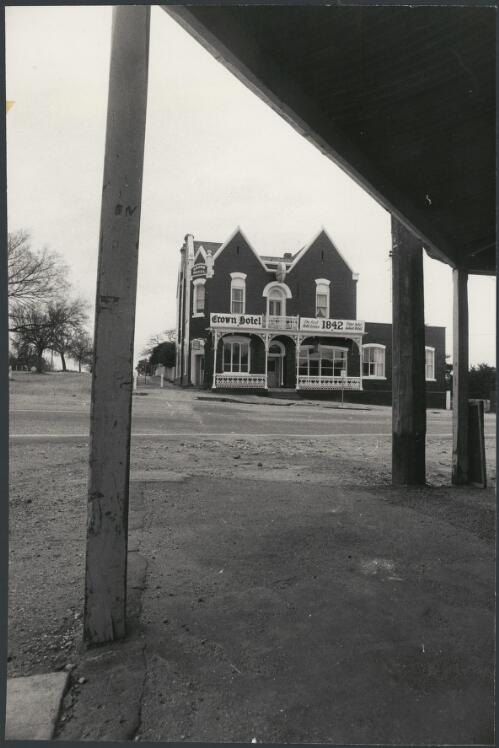 The Crown Hotel, Buninyong, Victoria, ca. 1972 [picture] / Bruce Howard