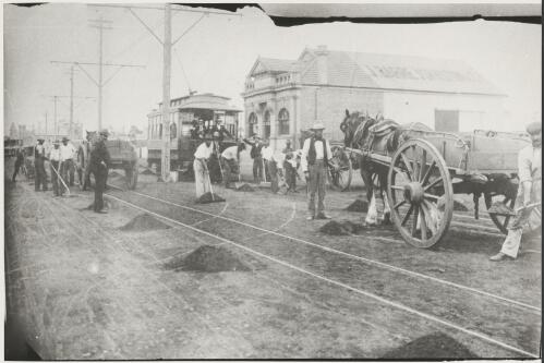 Finishing the laying of the tram tracks, Kalgoorlie, Western Australia, 1902 [picture]