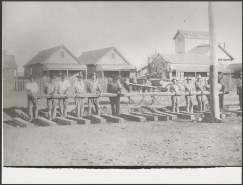How to build a tramway, Kalgoorlie style, 1902; first you get the rails, Kalgoorlie, Western Australia, 1902 [picture]