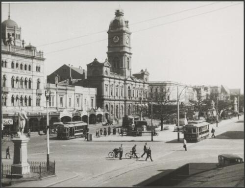 Town Hall and Sturt Street, including an electric tram, Ballarat, Victoria, 1934 [picture]