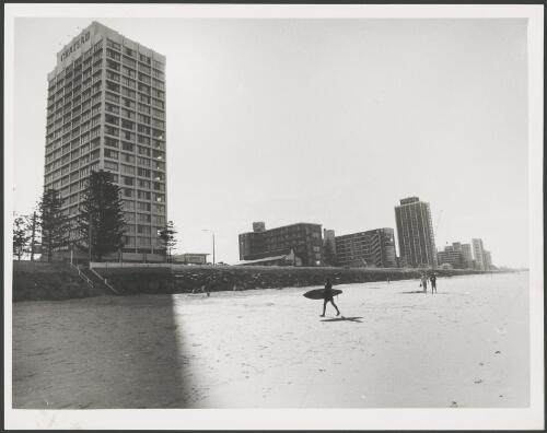 Beach and apartment buildings including the Chateau, Sahara Court and the Apollo, Surfers Paradise, Queensland, ca. 1975 [picture]