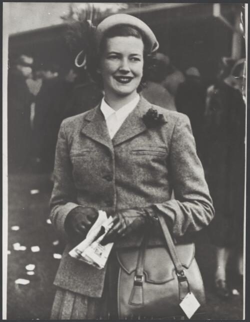 Portrait of Miss Janet O'Loughlan in a tweed suit, 23 May 1950 [picture]