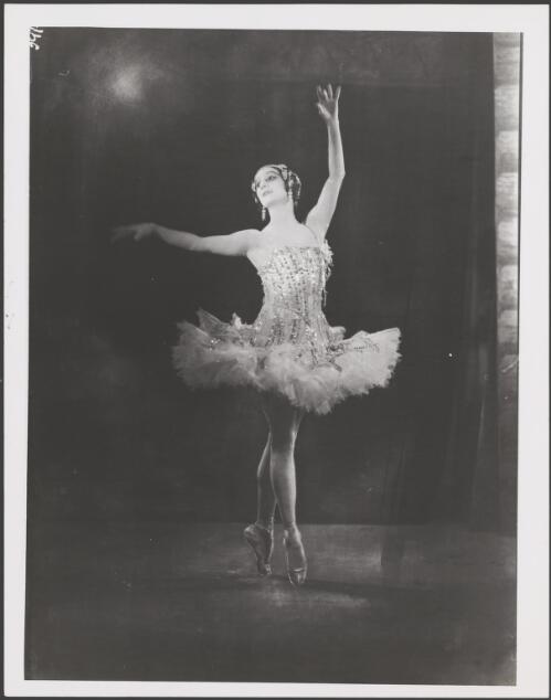 Anna Pavlova dancing during her tour of Australia, ca. 1927, 2 [picture]