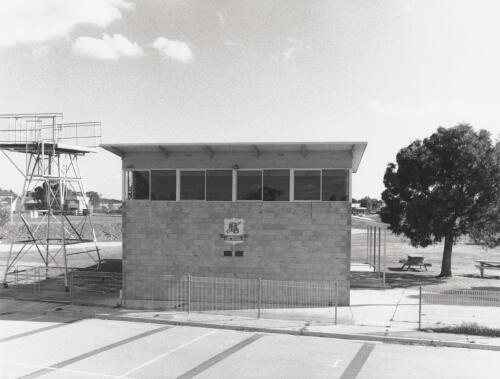 Bairnsdale Fire Service (located within Bairnsdale City Oval). Bairnsdale, 1994 [picture] / John Werrett