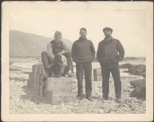 [Staff of the Macquarie Island Station for year 1914. Howard Power, Meteorologist-in-charge in centre, Australasian Antarctic Expedition, 1911-1914] [picture] / Charles Sandell