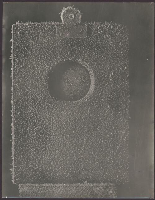 [Frost ice formed at -30°F on the surface of the spectroscopic camera Australasian Antarctic Expedition, 1911-1914] [picture]