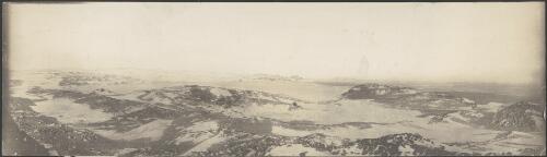 General view looking south from Cape Royds to Cape Barne, [British Antarctic Expedition, 1907-1909] [picture] / Mawson