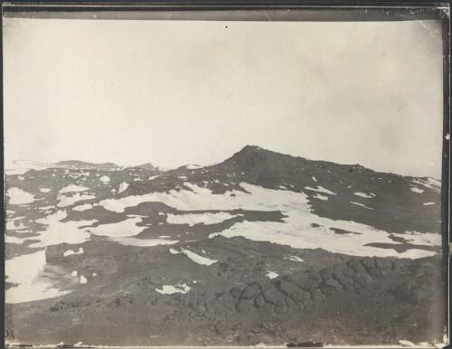 [Landscape view, partly covered with snow, Australasian Antarctic Expedition, 1911-1914] [picture]